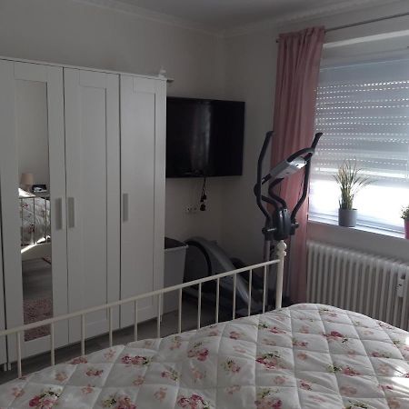 Ferienwohnung Finkenzeller Йевер Экстерьер фото
